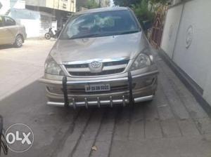 Toyota Innova 2.5 G4 8 Str, , Diesel