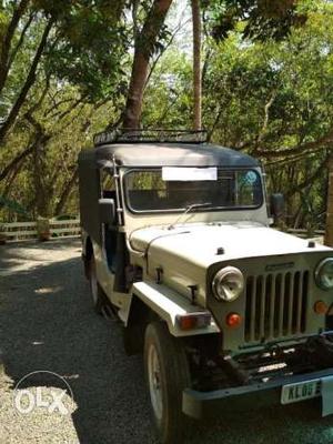  model Mahindra Jeep
