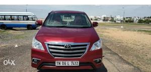 Toyota Innova 2.5 V 7 STR in good condition with insurance