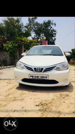  Toyota Etios Liva diesel  Kms