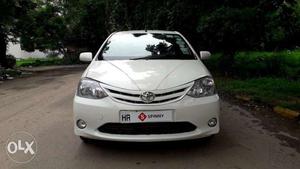 Toyota Etios V, , Petrol