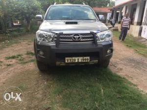 Toyota Fortuner 4x4 Mt Limited Edition, , Cng