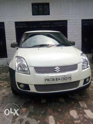 Maruti Suzuki Swift cng  Kms  year