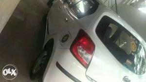  Nissan Sunny petrol 30 Kms