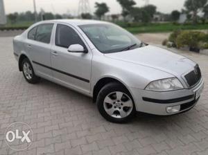 Skoda Laura Ambiente 1.9 Tdi Mt, , Diesel