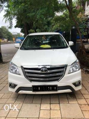  Toyota Innova diesel  Kms