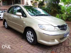 BEST Car / Low Rate !  Honda City ZX Gxi run only 