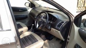 Hyundai i20, diesel, sportz model,neat condition,less used.