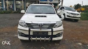 Toyota Fortuner 3.0 4x4 Mt, , Diesel