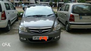  Honda City Zx cng  Kms