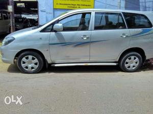 Toyota Innova 2.5 G, Diesel