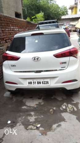 Hyundai I20 cng  Kms  year