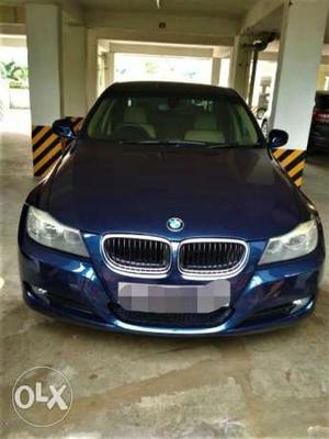BMW 320d Sedan car in perfect condition at reasonable