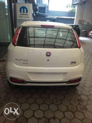  Fiat Grand Punto diesel 002 Kms