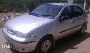  Fiat Palio petrol  Kms