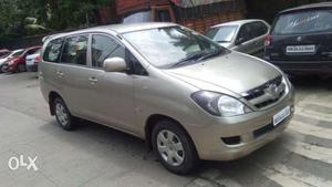 Toyota Innova 2.5 E Ms 8 Str Bs-iii, , Diesel