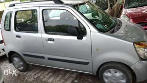  WagonR lxi petrol  Kms delhi number brand new tyre