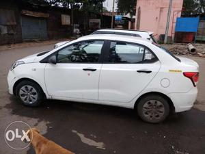 Hyundai Xcent Base ABS DIESEL NOV 