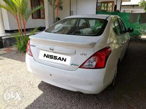  Nissan Sunny diesel  Kms