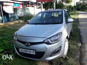  Hyundai I20 petrol  Kms 