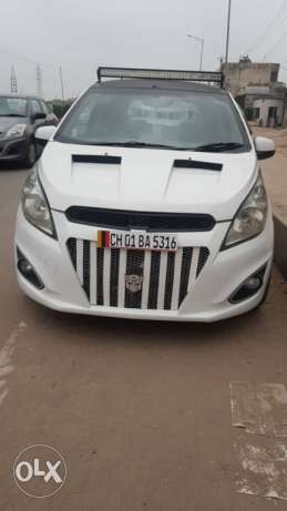  Chevrolet Beat petrol  Kms