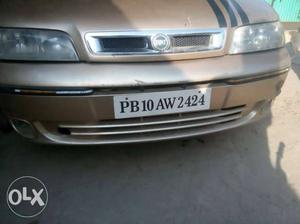  Fiat Palio petrol  Kms