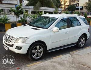  Mercedes Benz ML 320 CDI 2nd Owner  Kms done in