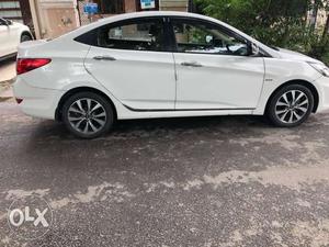 Hyundai Fluidic Verna 1.6 SX AT