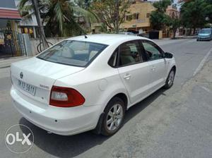 Skoda Rapid 1.5 Tdi Cr Ambition, , Diesel