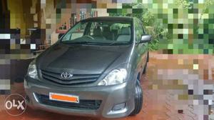  Toyota Innova diesel  Kms