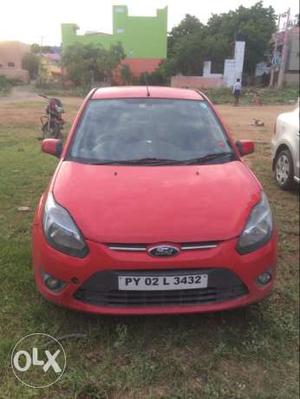  Ford Figo petrol  Kms