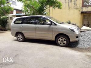 Toyota Innova 2.0 V, , Diesel