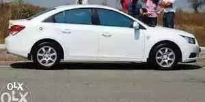 Chevrolet Cruze diesel  Kms  year