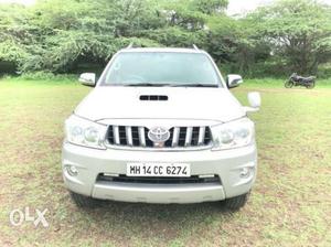 Toyota Fortuner 3.0 4x4 Mt, , Diesel