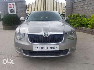 Skoda Superb Elegance 1.8 Tsi At, , Petrol