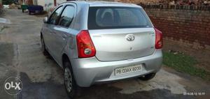  Toyota Etios Liva diesel  Kms