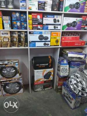 All auto accessories available at wholesale rate