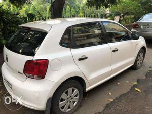 VW Polo (Candy White)