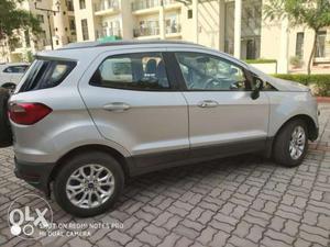 Ford ecosport 1.5 diesel top model with 6 airbags