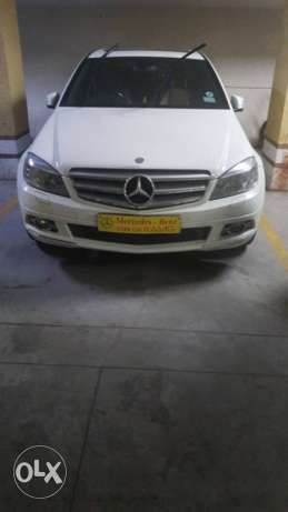  Mercedes-Benz C Class petrol  Kms