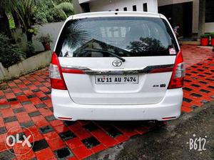 Toyota INNOVA V Call..