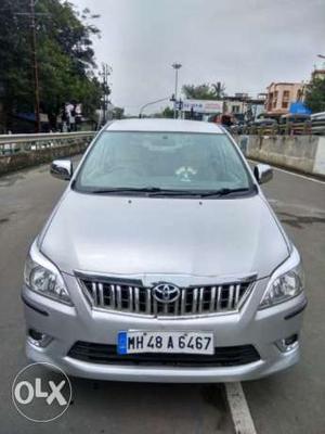 Toyota Innova 2.5 G4 8 Str, , Diesel