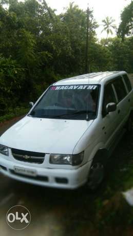 Chevrolet Tavera diesel  Kms  year