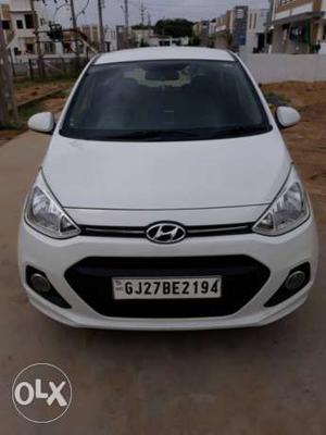  Hyundai Grand I 10 cng  Kms