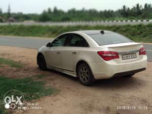 Chevrolet Cruze diesel  Kms  year