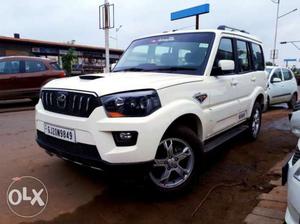 Mahindra Scorpio S, Diesel