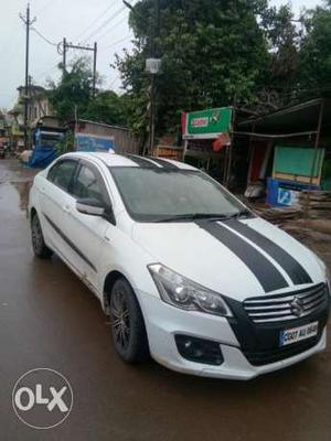 Maruti suzuki ciaz white colour disel for sale