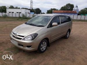 Toyota Innova 2.0 G, Diesel