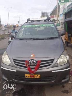  Toyota Innova diesel  Kms