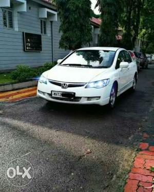 VIP car pcivic 1st owner MH12 passing 16kmpl average topend